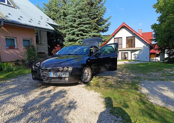 gliwice Alfa Romeo 159 cena 22000 przebieg: 214000, rok produkcji 2010 z Gliwice